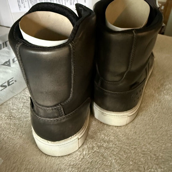 Unused Dainese Street Rocker D-WP - Euro 44 - Vintage Leather - Picture 5 of 7